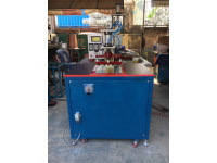 Máy ép ống nhựa và chuyên ép định hình vàng